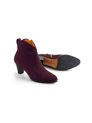 The Regina Ankle Boot - Plum