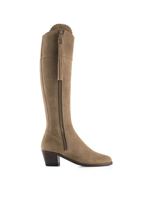 The Heeled Regina (Regular Fit) - Taupe Suede
